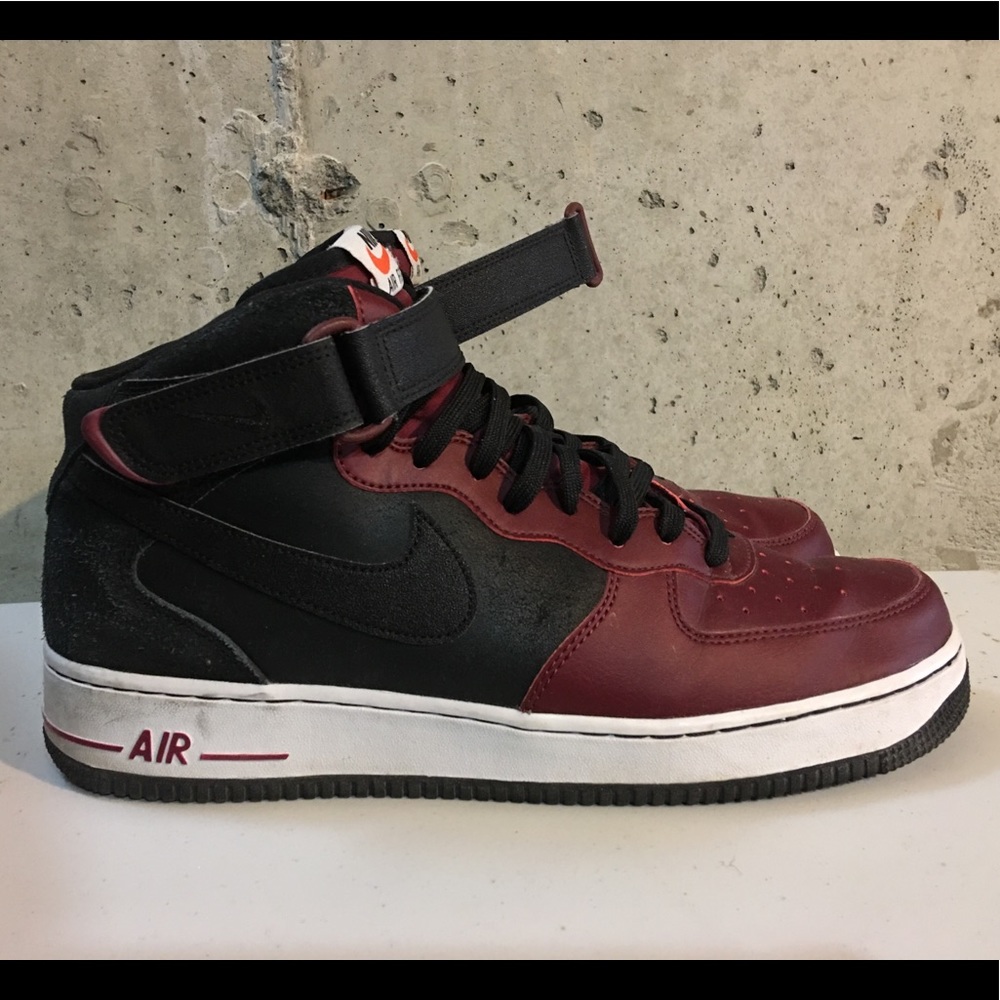 Nike - Air Force 1’s- Mid 07’-B/R/W- Size 12- USED